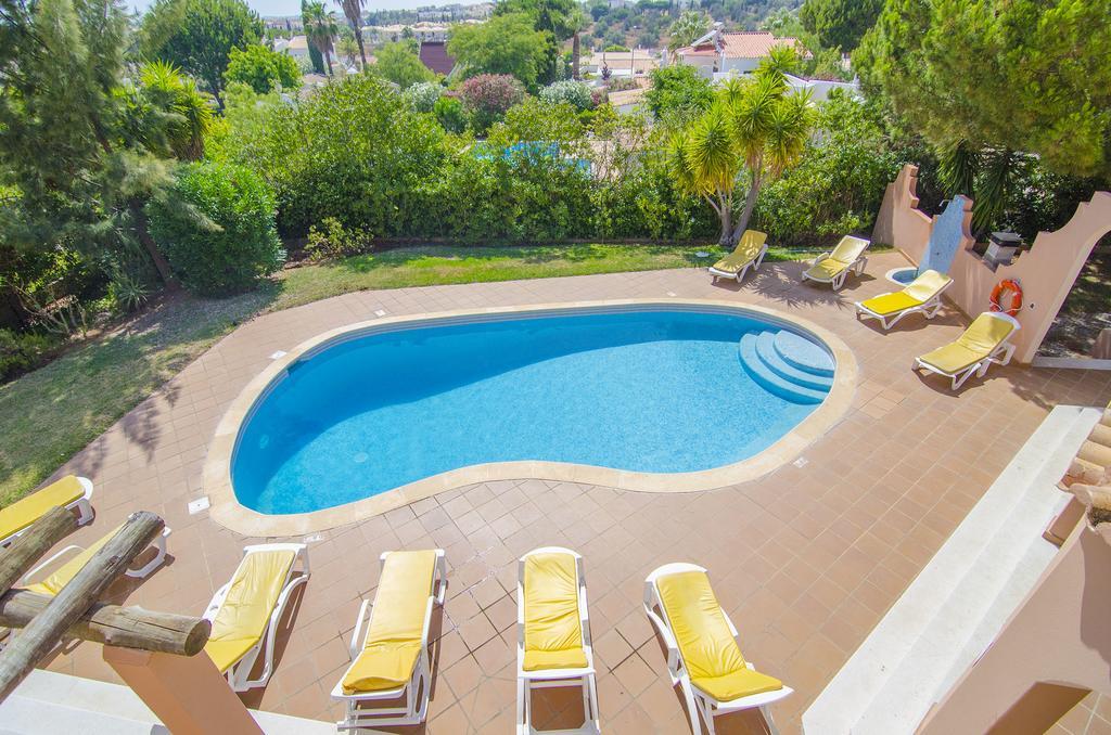 Villa Anita Quarteira Bagian luar foto